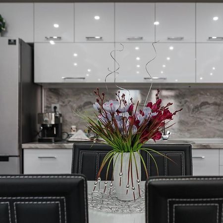 City Apartments - A Brand New Luxury & Comfy 2 Assenowgrad Exterior foto