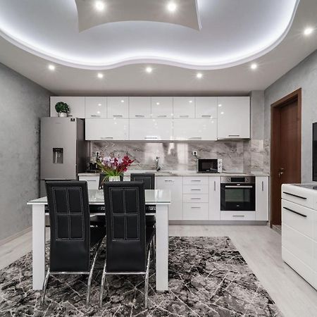 City Apartments - A Brand New Luxury & Comfy 2 Assenowgrad Exterior foto