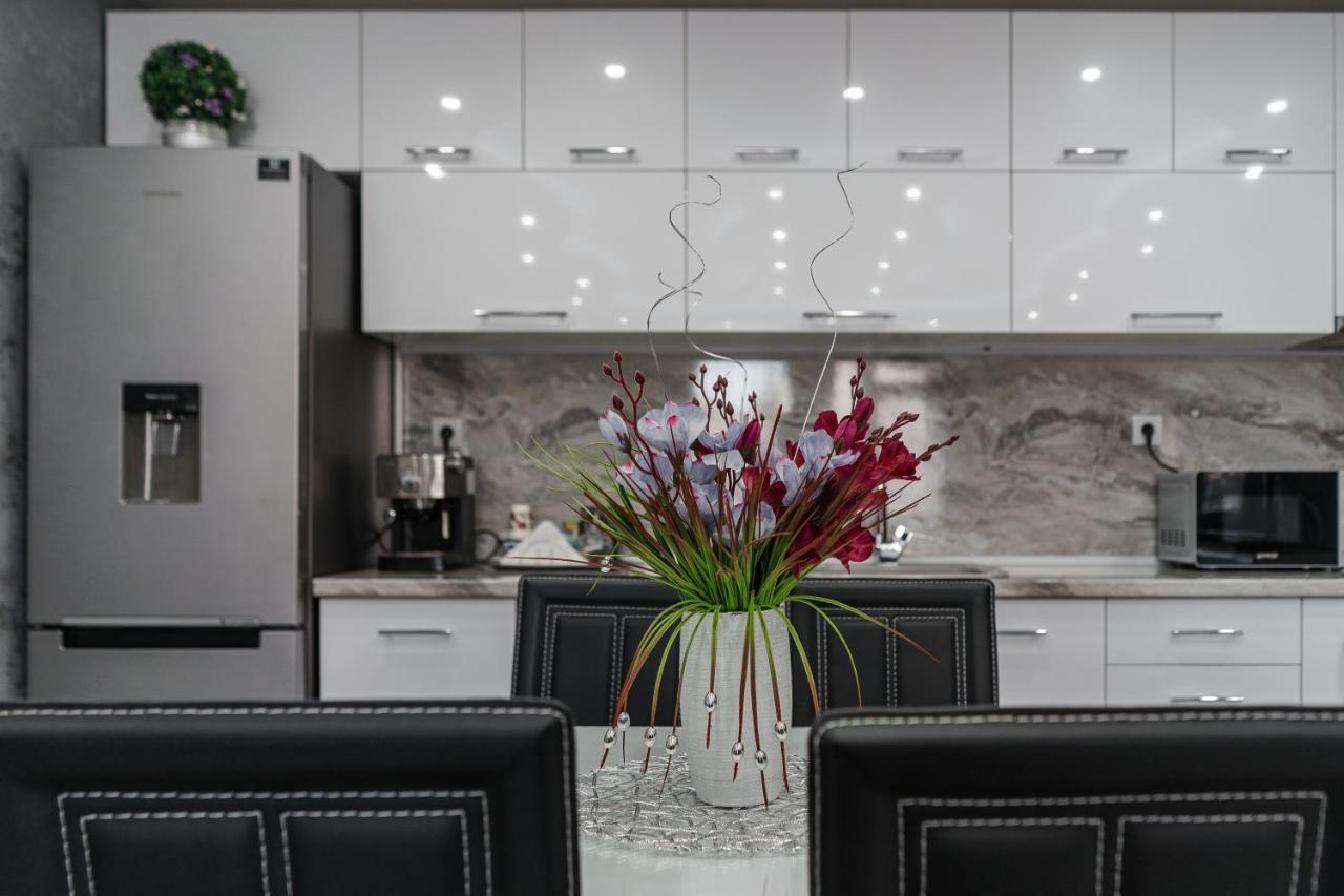 City Apartments - A Brand New Luxury & Comfy 2 Assenowgrad Exterior foto
